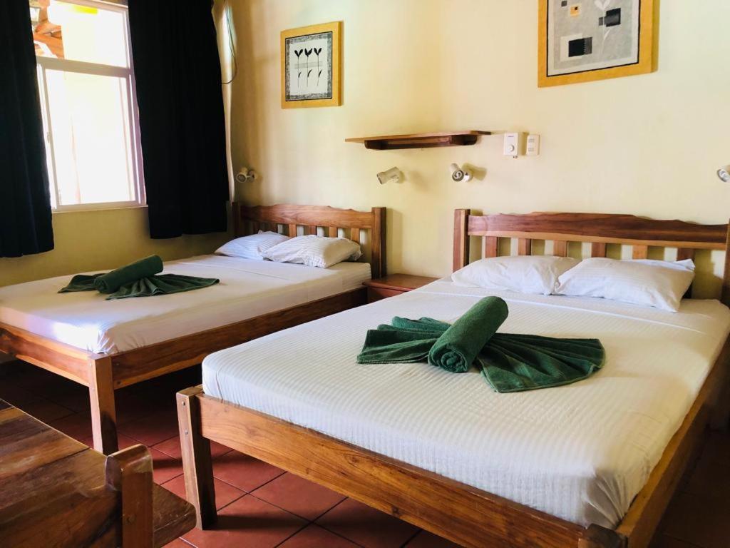 Hotel Isolina Beach Potrero  Εξωτερικό φωτογραφία